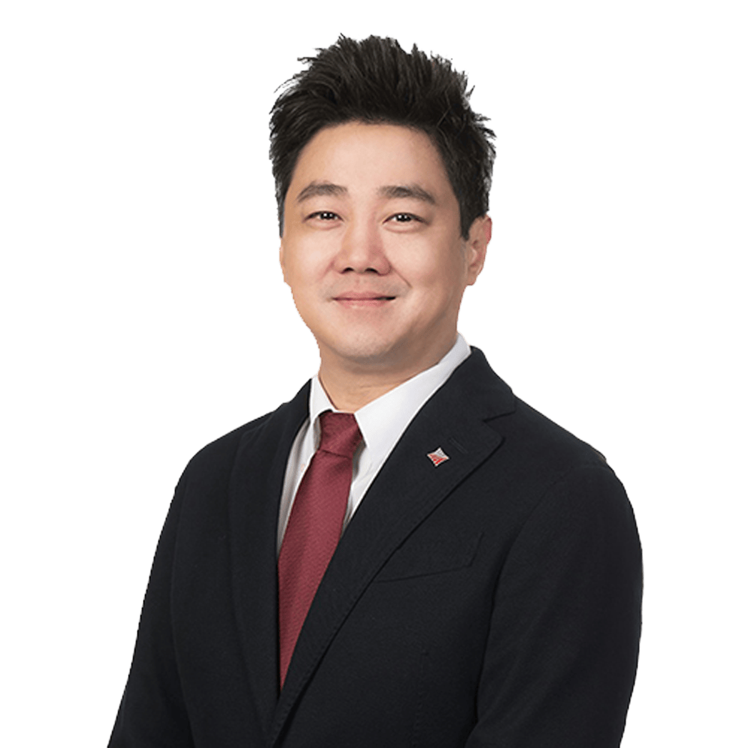 นายชาย วินิชบุตร